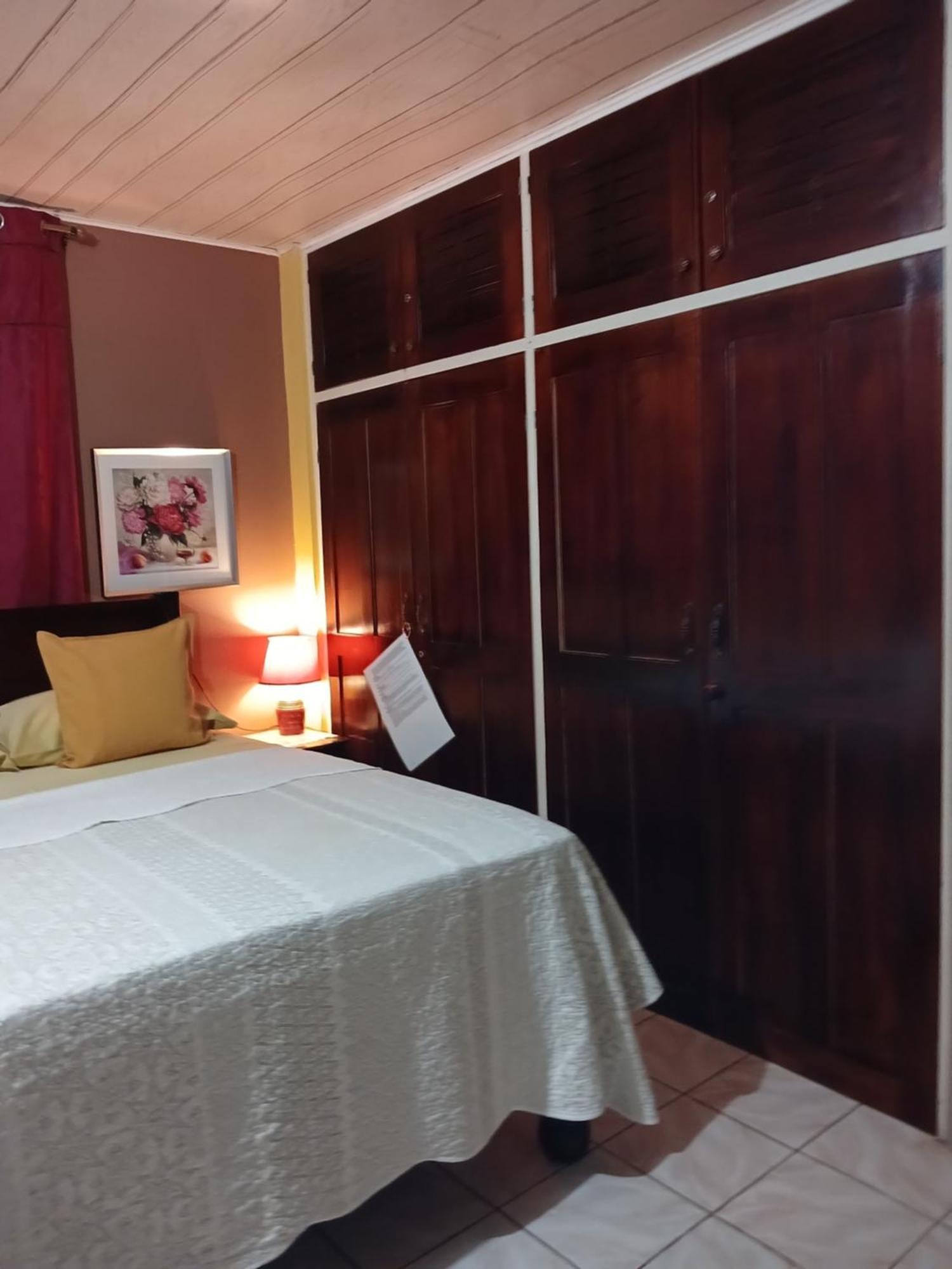 Ultimate Freedom Bed And Breakfast Santa Cruz 외부 사진