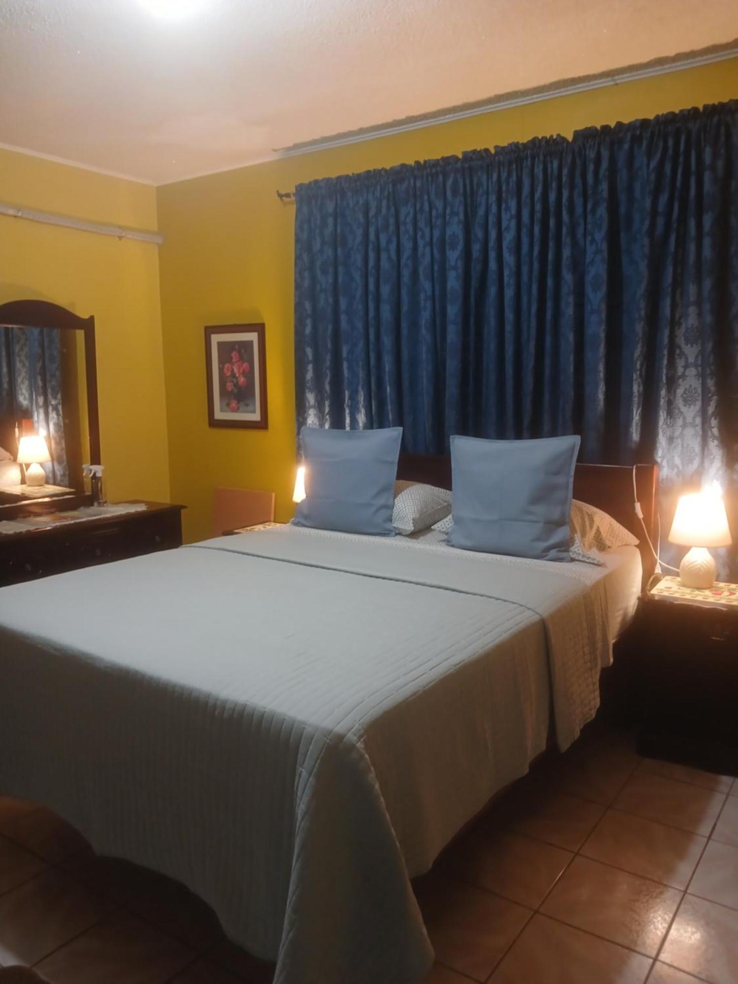 Ultimate Freedom Bed And Breakfast Santa Cruz 외부 사진