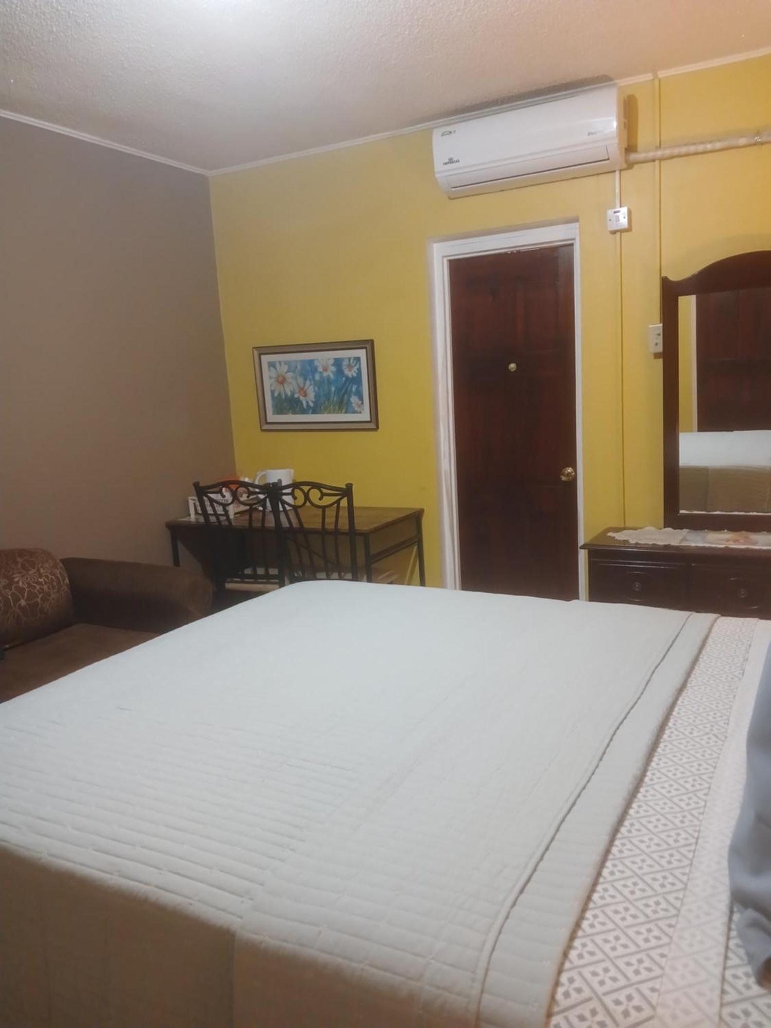 Ultimate Freedom Bed And Breakfast Santa Cruz 외부 사진