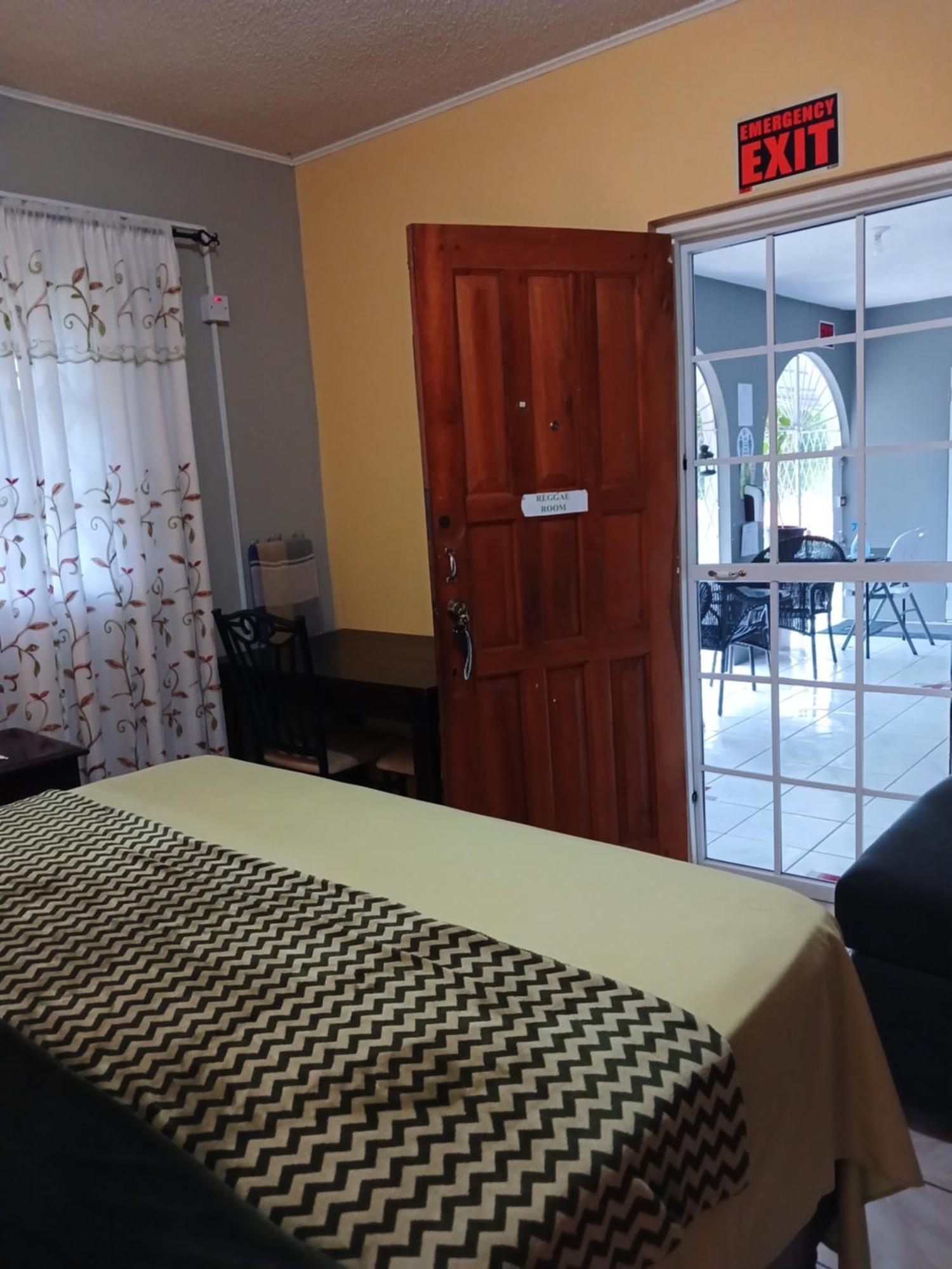Ultimate Freedom Bed And Breakfast Santa Cruz 외부 사진