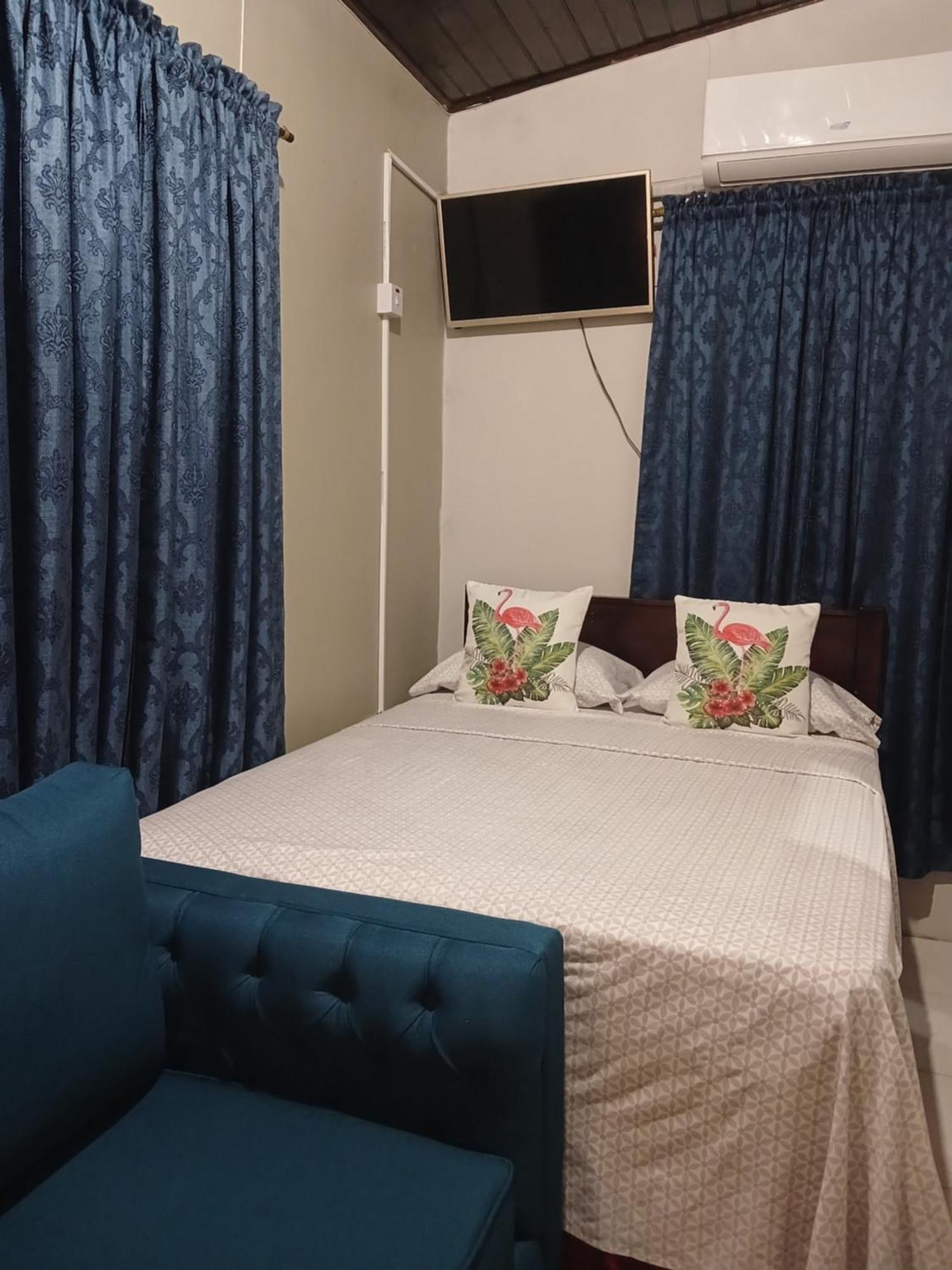 Ultimate Freedom Bed And Breakfast Santa Cruz 객실 사진